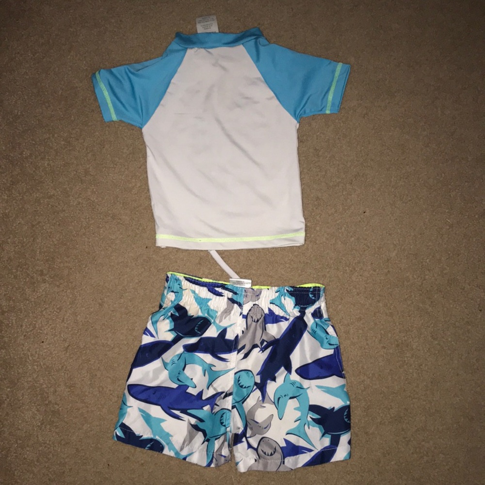 ๐๐ 5 for $20๐๐ Toddler swim trunk set - Picture 5 of 7